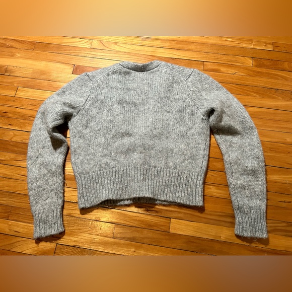 Aritzia Talula Grey Cardigan - Picture 2 of 4